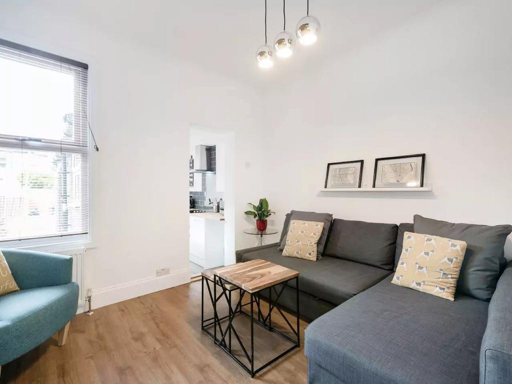 Cambridge House - Modern 2 Bedroom House, Close To Luton Airport & Town Centre Экстерьер фото